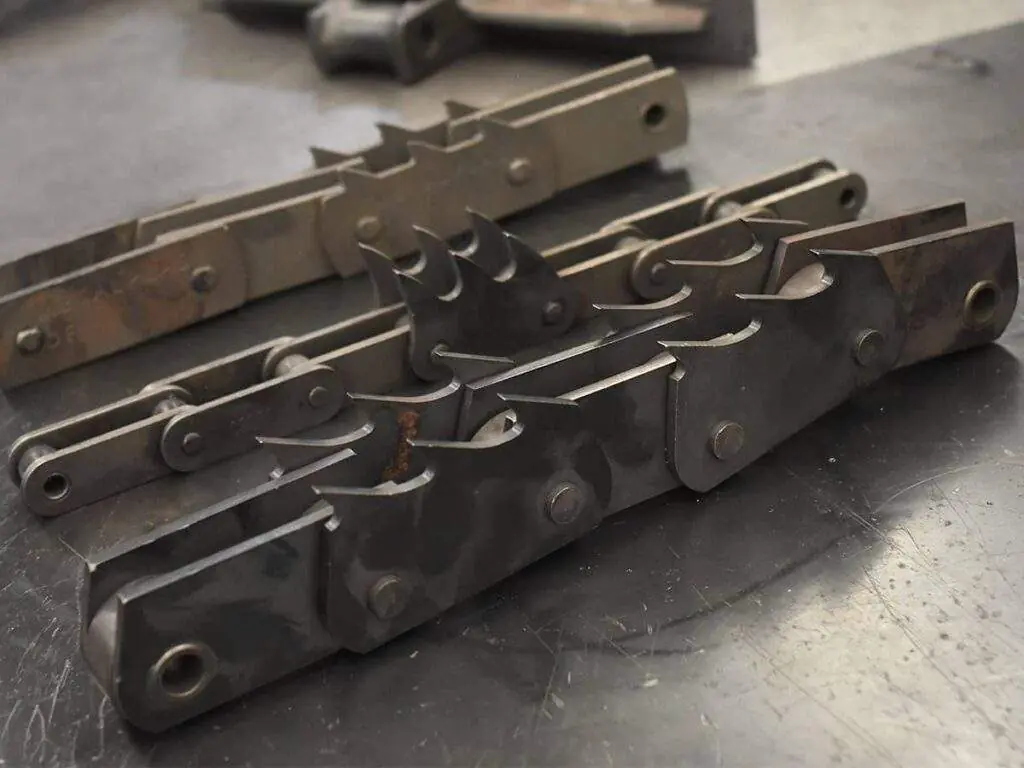 Cadenas Sharp Top