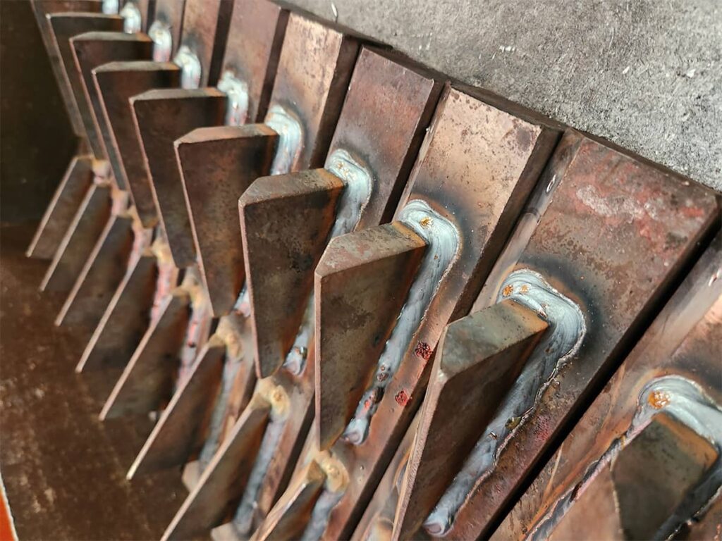 Cadena Transportadora de Troncos de Alta Resistencia