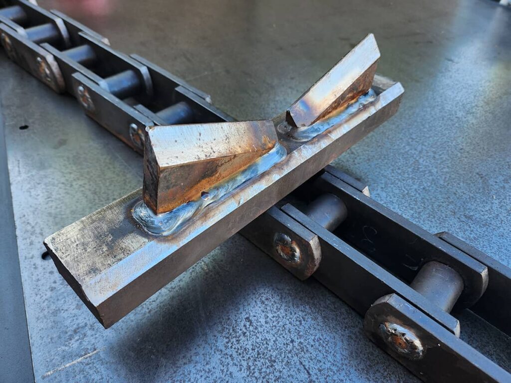 Cadena Transportadora de Troncos de Alta Resistencia