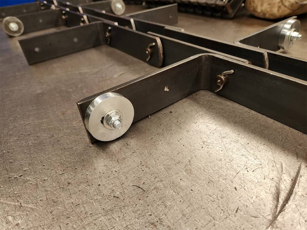 CADENAS ESTANDAR BUJE CLAVADO