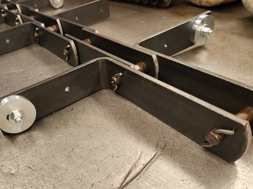 CADENAS ESTANDAR BUJE CLAVADO