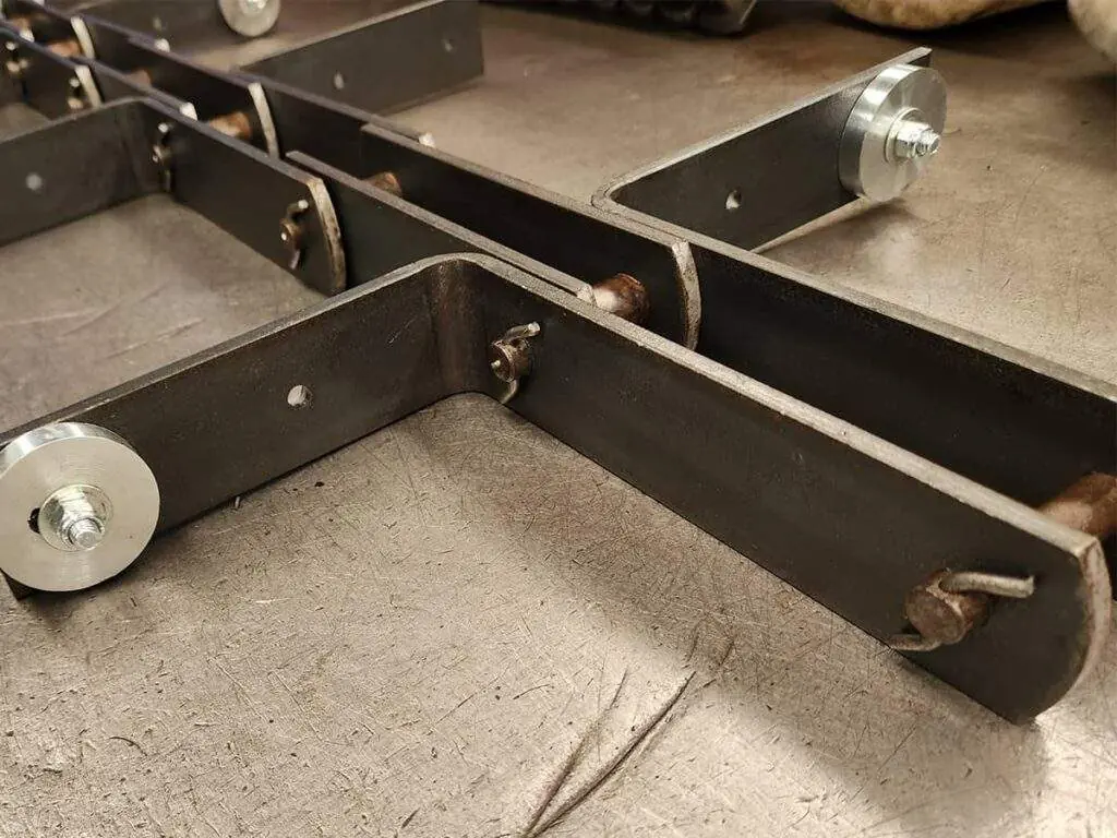 CADENAS ESTANDAR BUJE CLAVADO