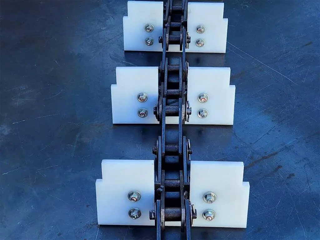 CADENAS ESTANDAR BUJE CLAVADO