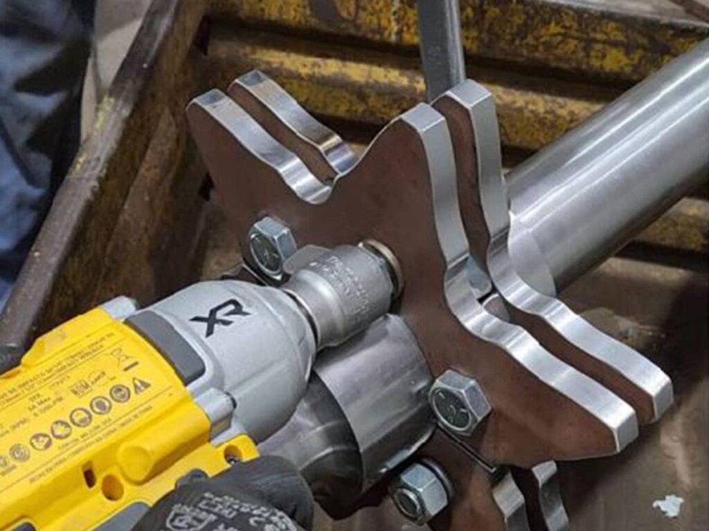 Transporte de Sulfato de Sodio en Entornos de Alta Exigencia