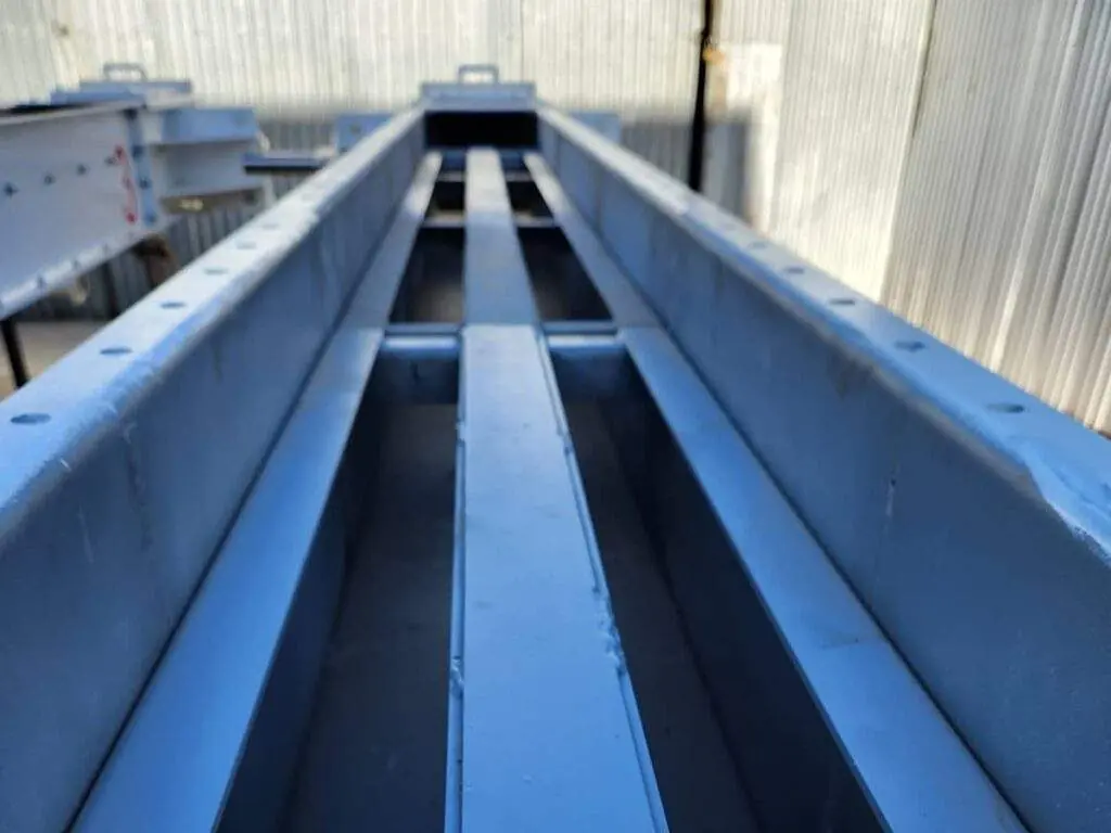 Transporte de Sulfato de Sodio en Entornos de Alta Exigencia