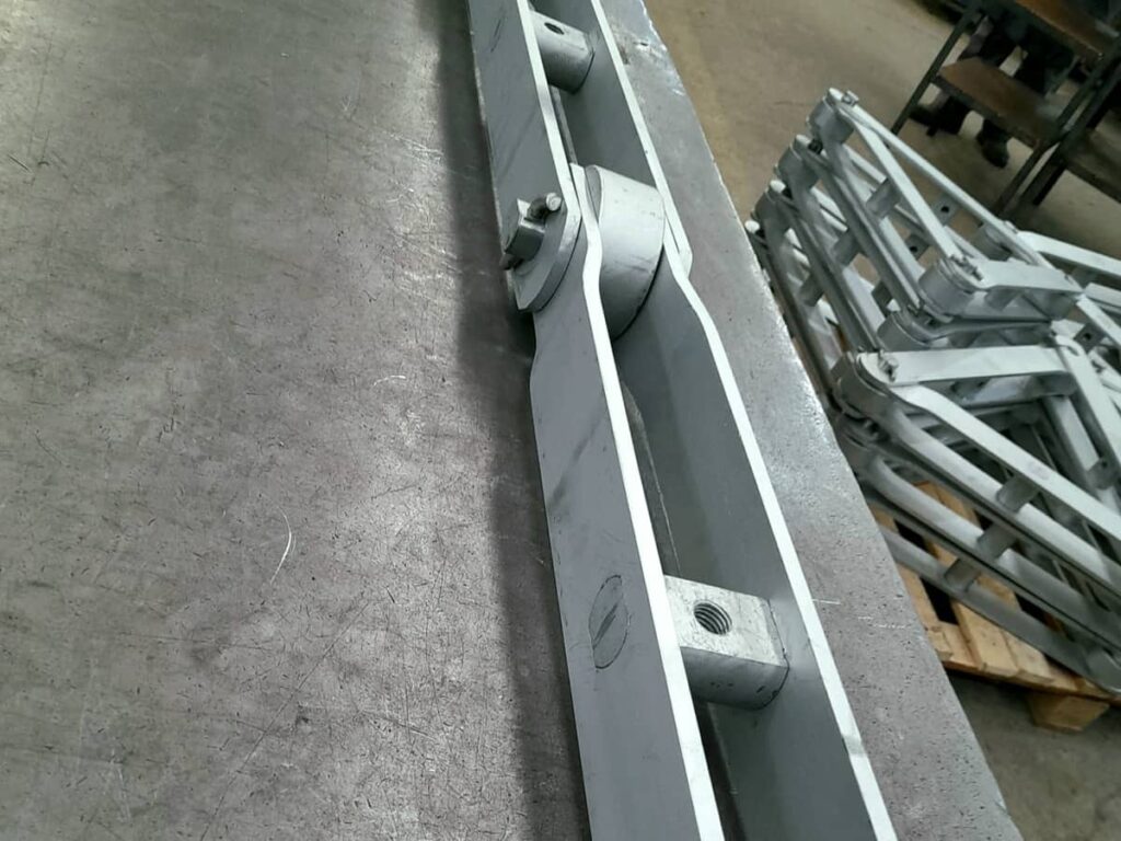 Cadena Reja Rotativa Central Térmica – Noria Agua