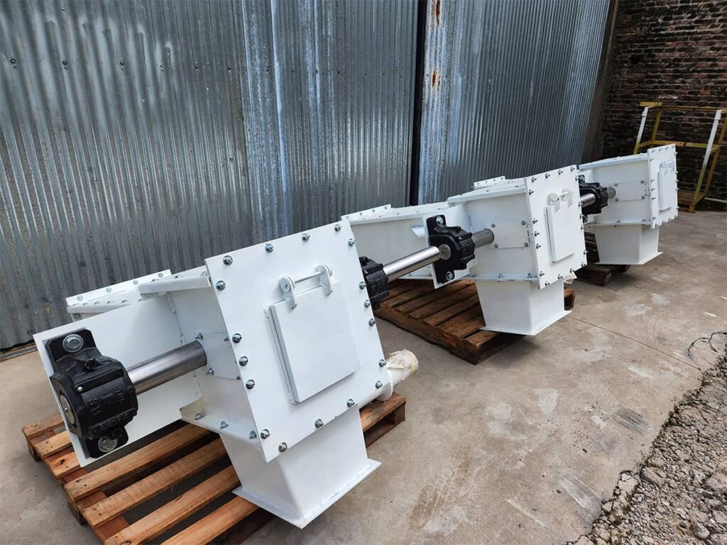 Transporte de Sulfato de Sodio en Entornos de Alta Exigencia