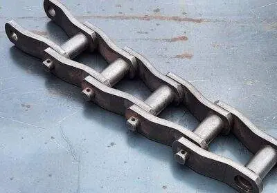 cangilones plasticos y cadenas industriales fabricados por cadenas metalplas para transportadores de materiales a granel